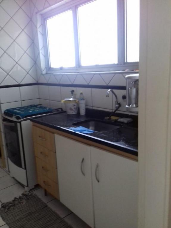 Apartamento à venda com 3 quartos, 76m² - Foto 17