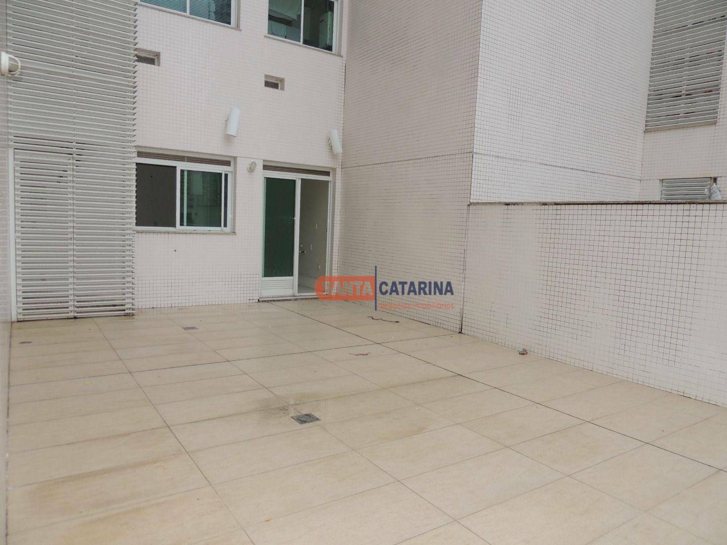 Apartamento à venda com 3 quartos, 254m² - Foto 10