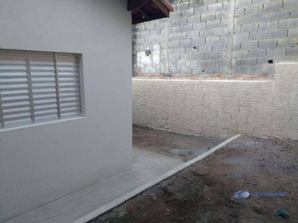 Casa à venda com 2 quartos, 89m² - Foto 11