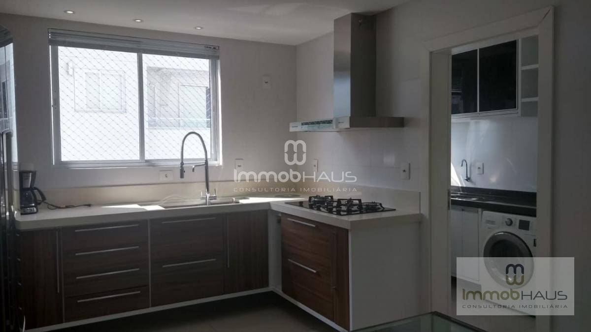 Apartamento à venda com 4 quartos, 167m² - Foto 5