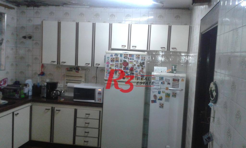 Sobrado à venda com 4 quartos, 450m² - Foto 2