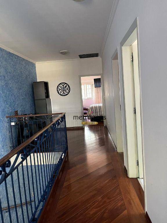 Casa à venda com 3 quartos, 330m² - Foto 29