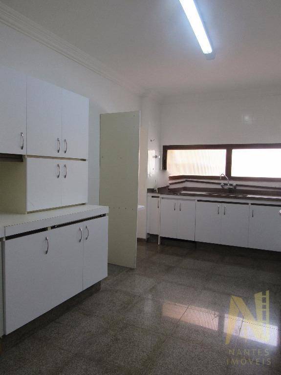 Apartamento à venda com 4 quartos, 330m² - Foto 35