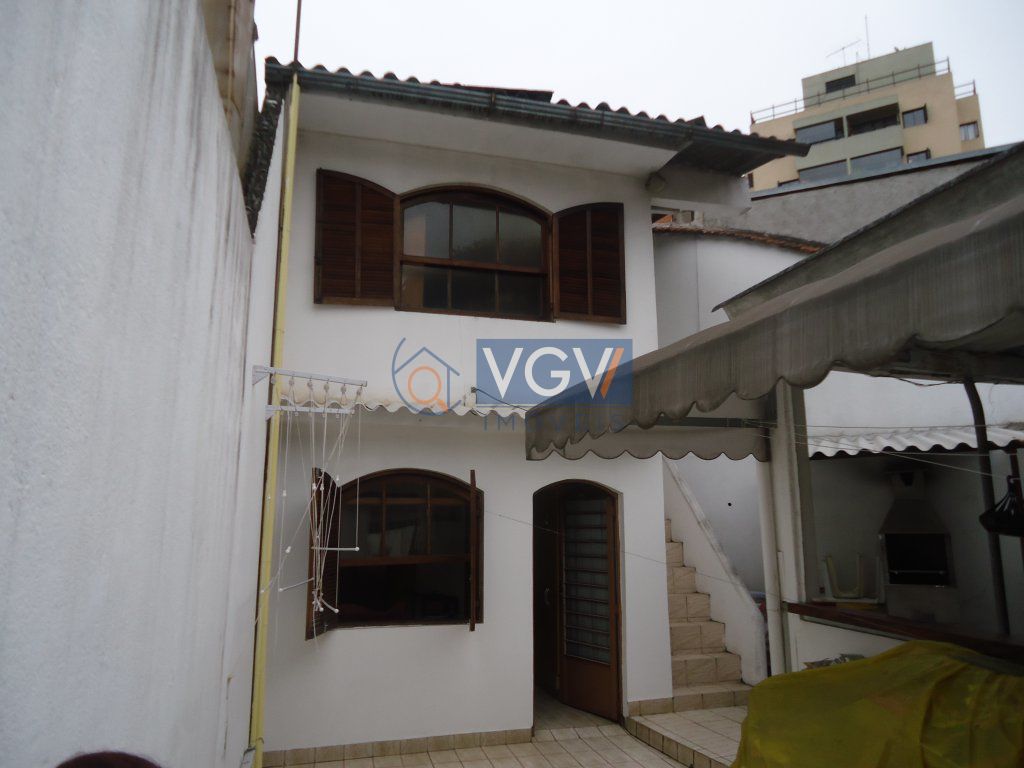 Casa à venda com 4 quartos, 200m² - Foto 3