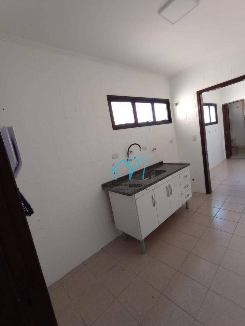 Cobertura à venda com 3 quartos, 250m² - Foto 21