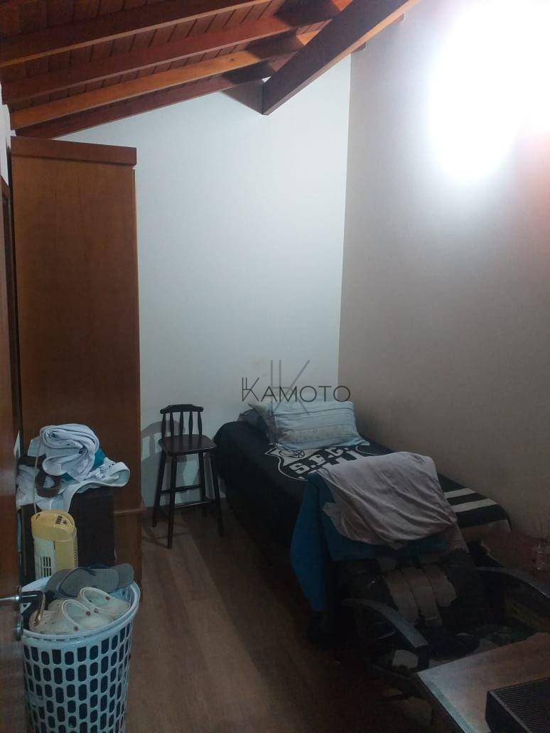 Sobrado à venda com 4 quartos, 250m² - Foto 4