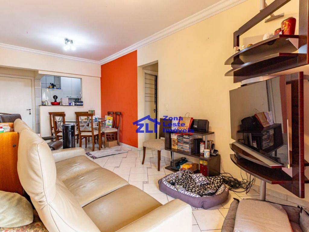 Apartamento à venda com 2 quartos, 62m² - Foto 1