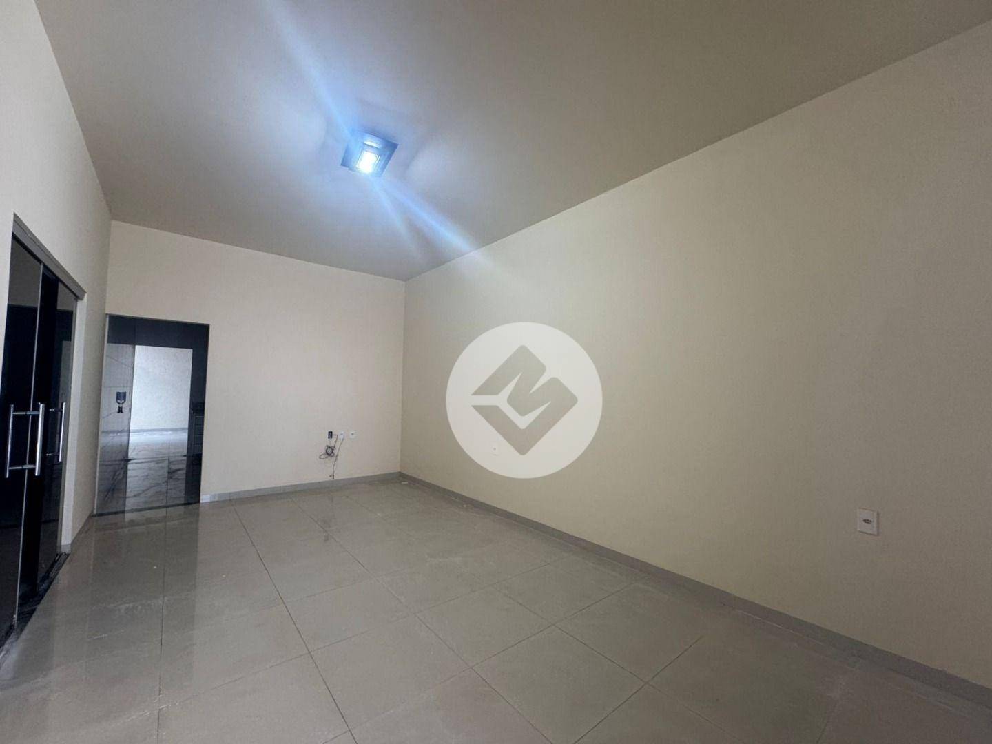 Casa, 3 quartos, 201 m² - Foto 2