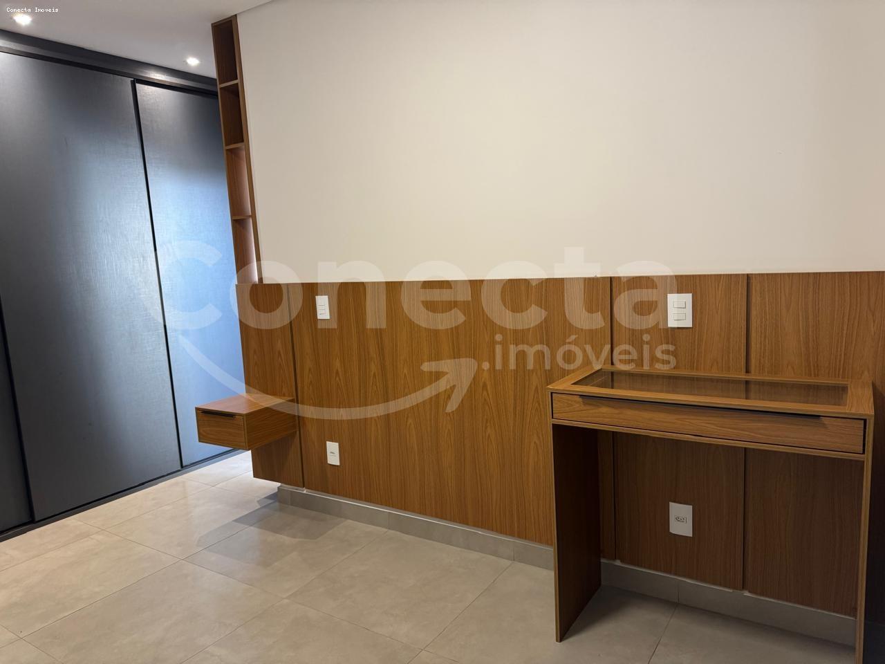 Casa de Condomínio à venda com 3 quartos, 232m² - Foto 35