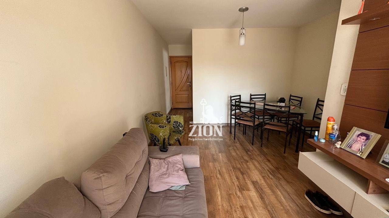 Apartamento à venda com 2 quartos, 55m² - Foto 32