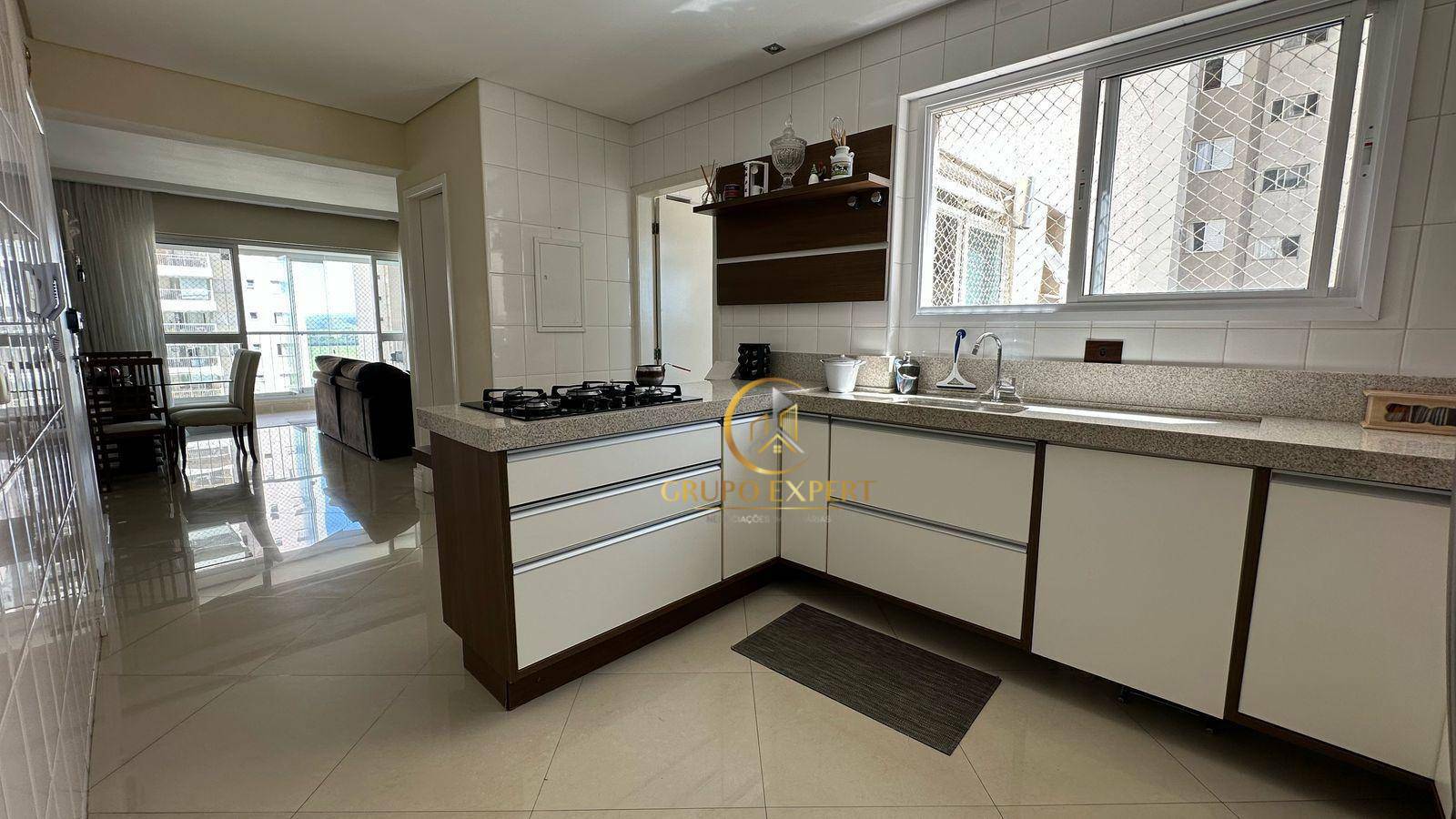 Apartamento à venda com 3 quartos, 102m² - Foto 5