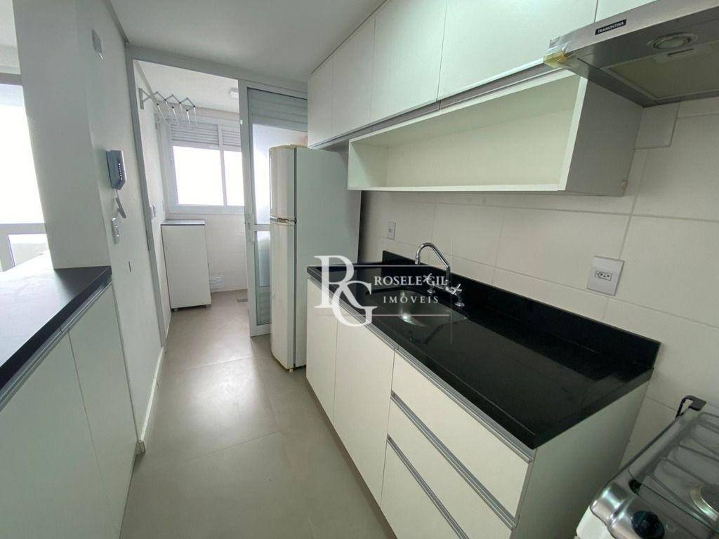 Apartamento à venda com 2 quartos, 58m² - Foto 13