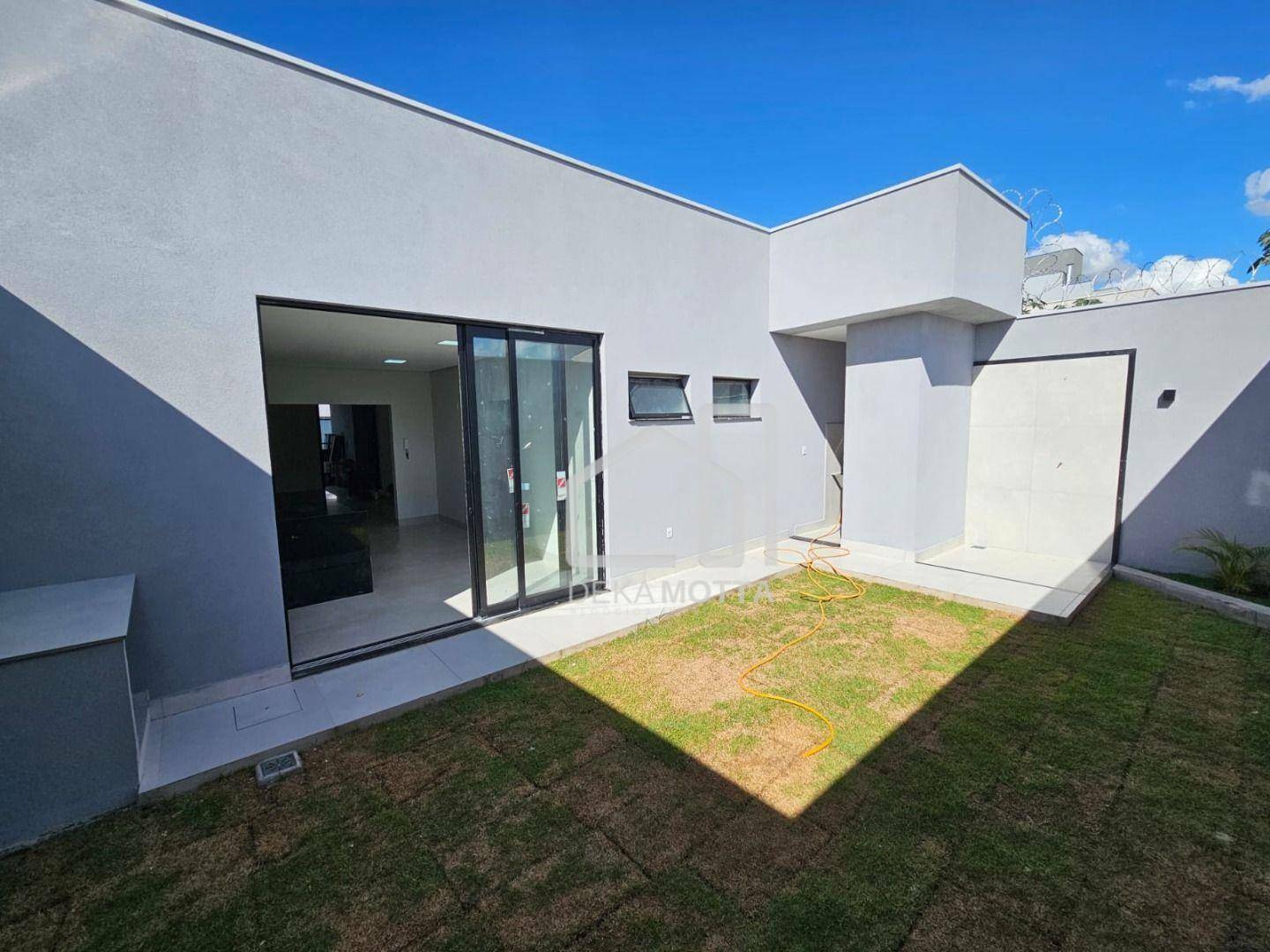 Casa à venda com 3 quartos, 160m² - Foto 2