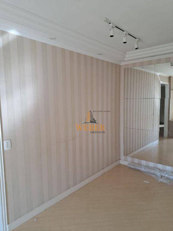 Apartamento à venda com 2 quartos, 60m² - Foto 24