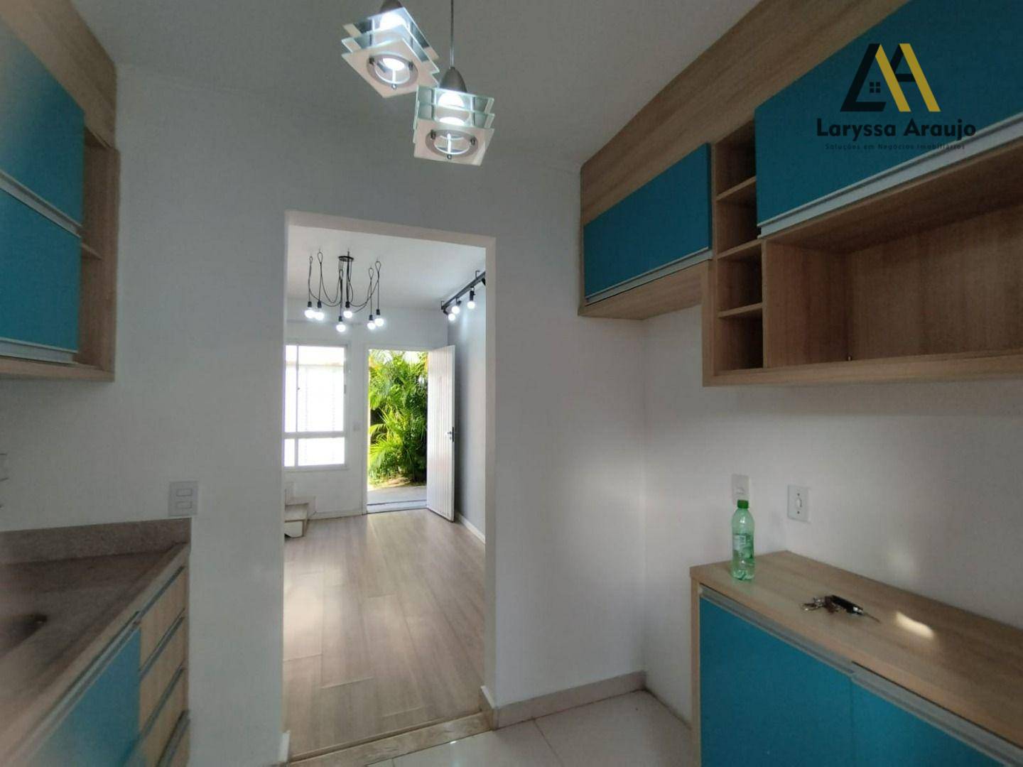 Casa à venda e aluguel com 2 quartos, 50m² - Foto 8