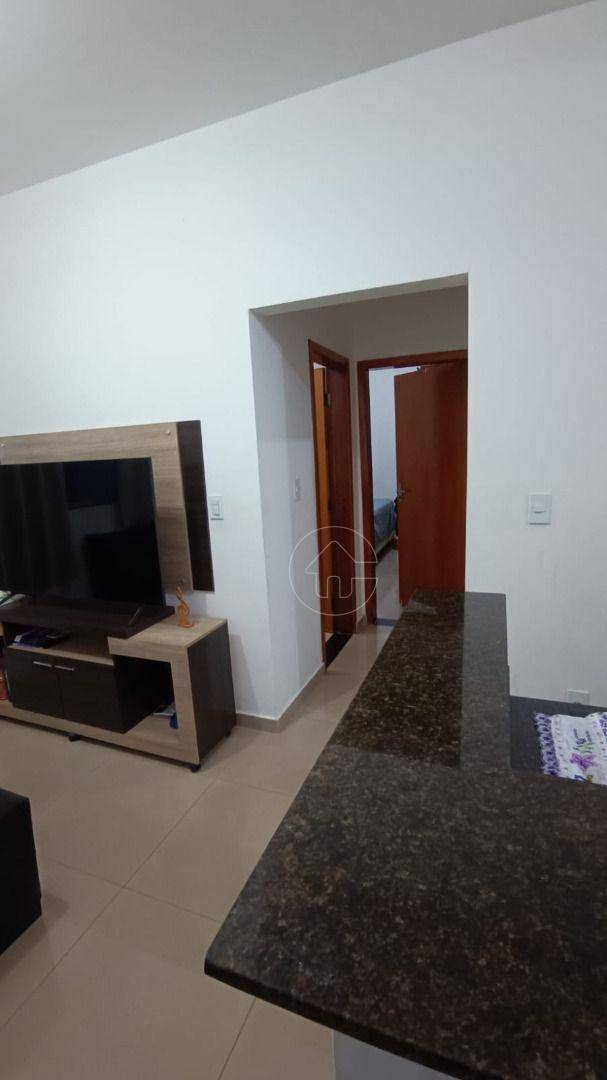 Apartamento à venda com 2 quartos, 45m² - Foto 7