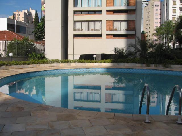 Apartamento à venda com 1 quarto, 48m² - Foto 1