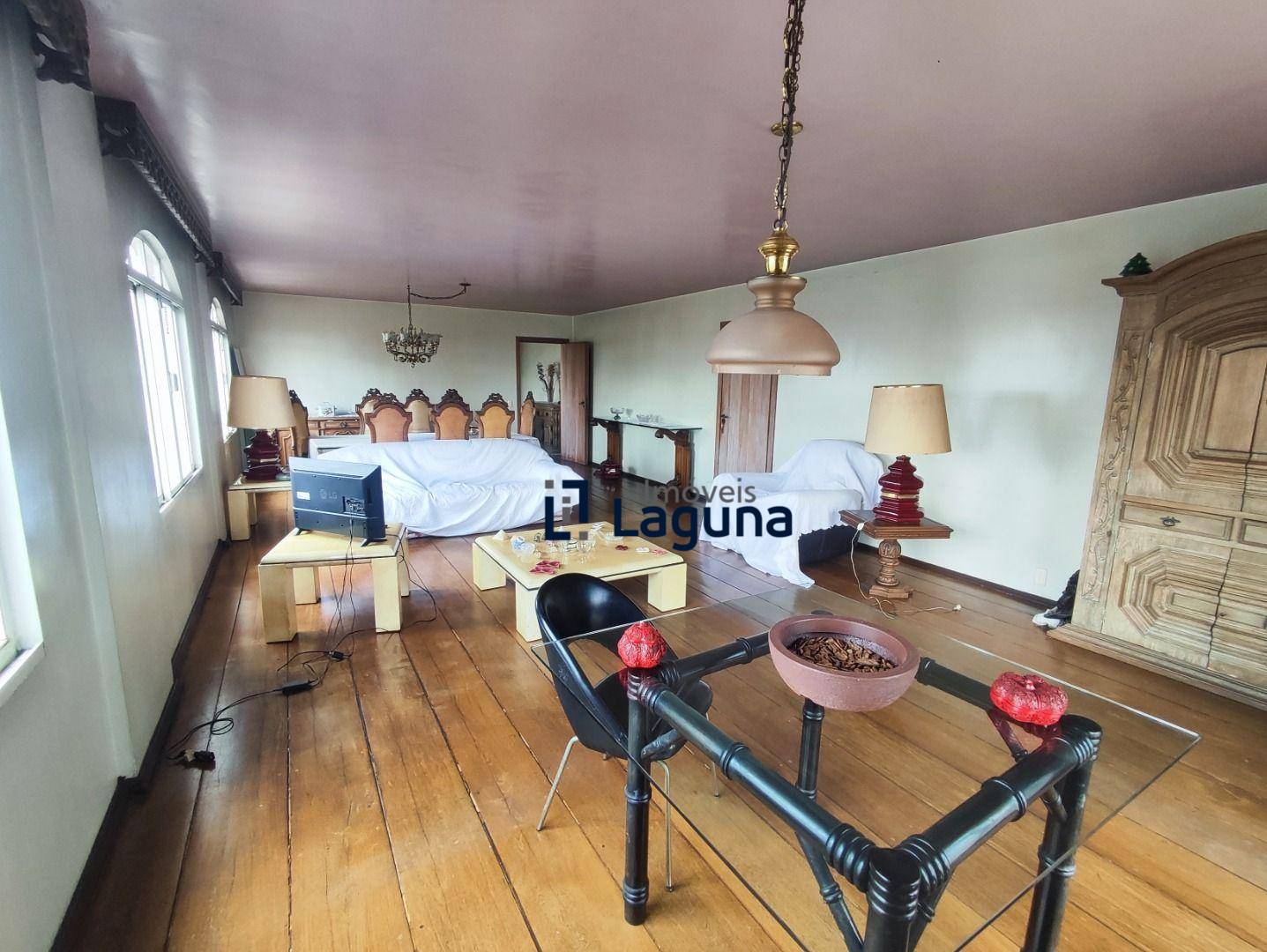 Apartamento, 4 quartos, 242 m² - Foto 2