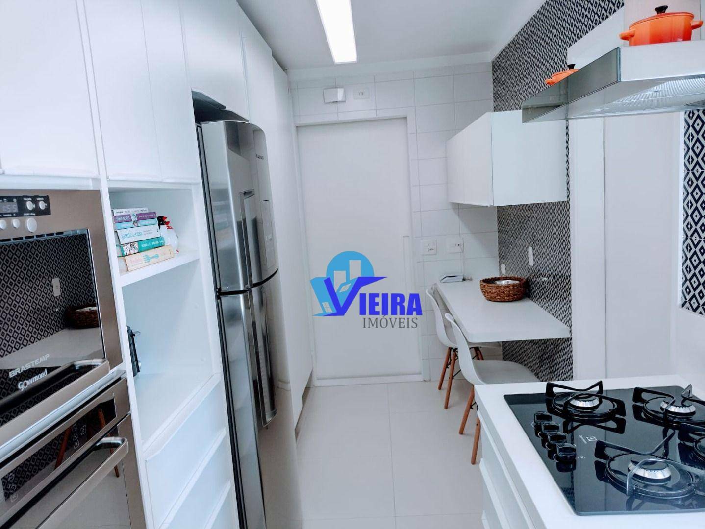 Apartamento à venda com 3 quartos, 112m² - Foto 9