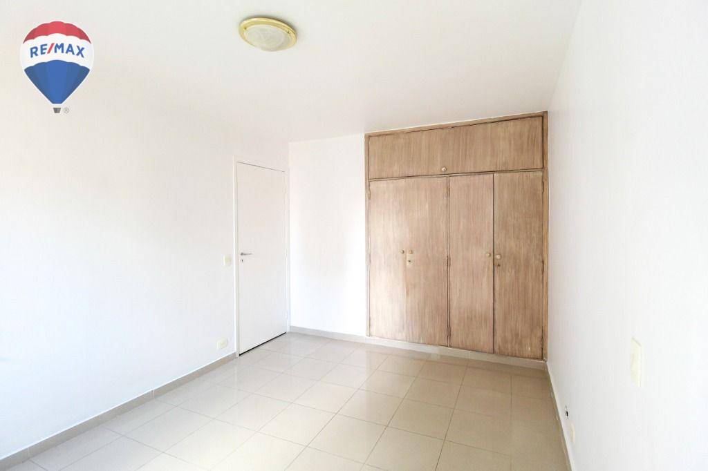 Apartamento para alugar com 2 quartos, 80m² - Foto 14