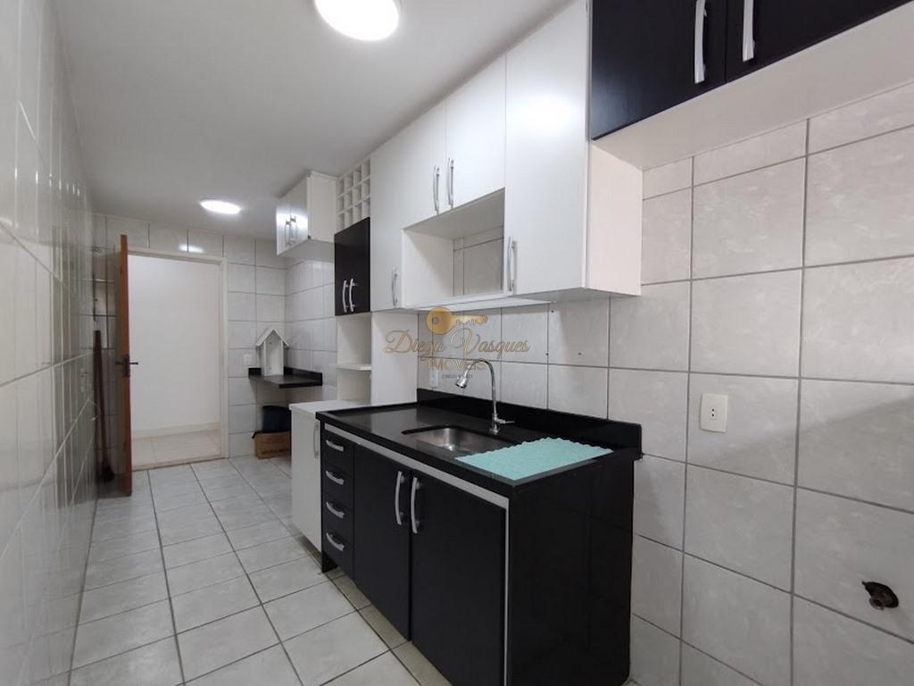 Apartamento à venda com 2 quartos, 67m² - Foto 9