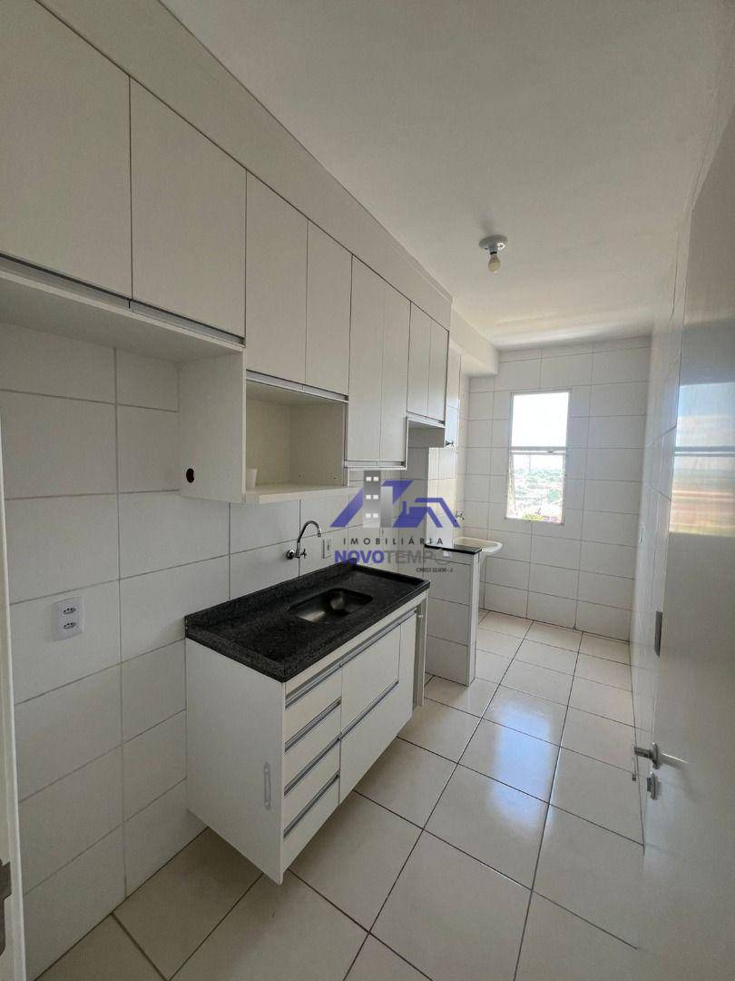 Apartamento à venda com 2 quartos, 56m² - Foto 1