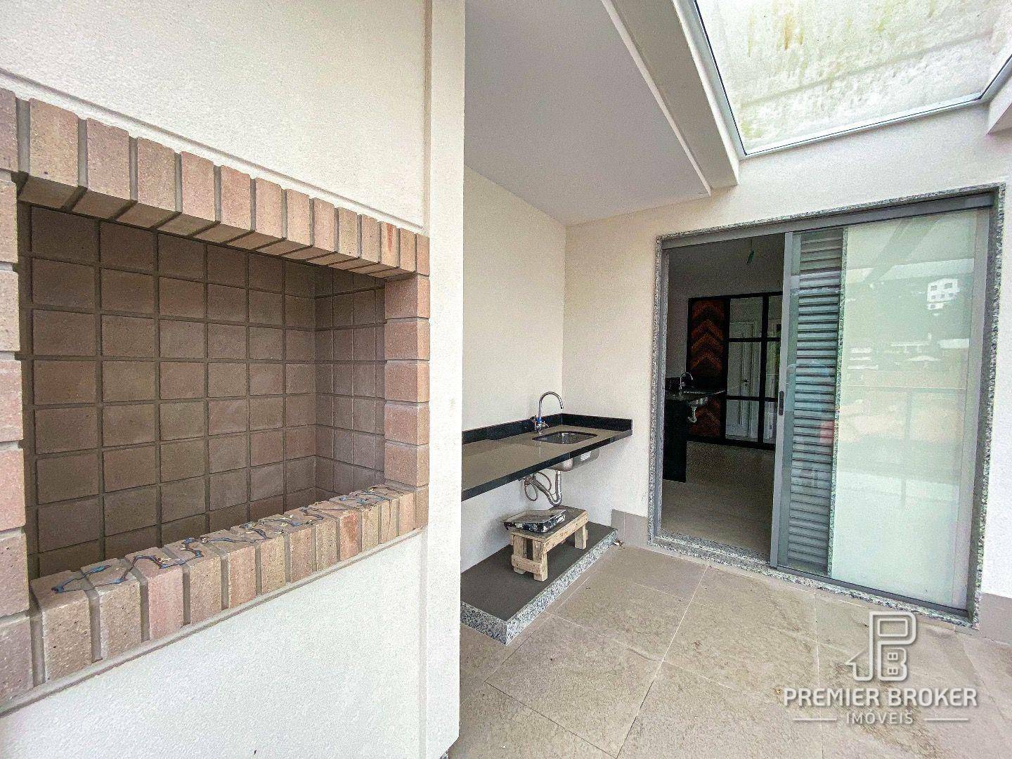 Cobertura à venda com 3 quartos, 207m² - Foto 4