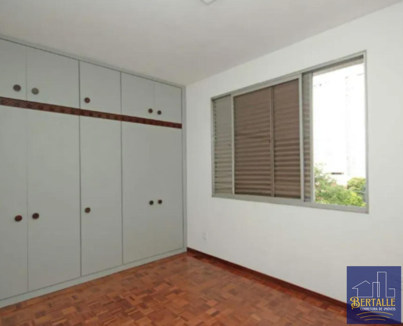 Apartamento à venda com 4 quartos, 190m² - Foto 18