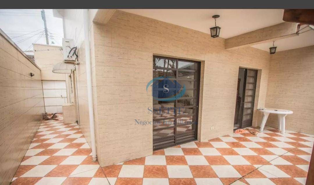 Sobrado à venda com 3 quartos, 200m² - Foto 8