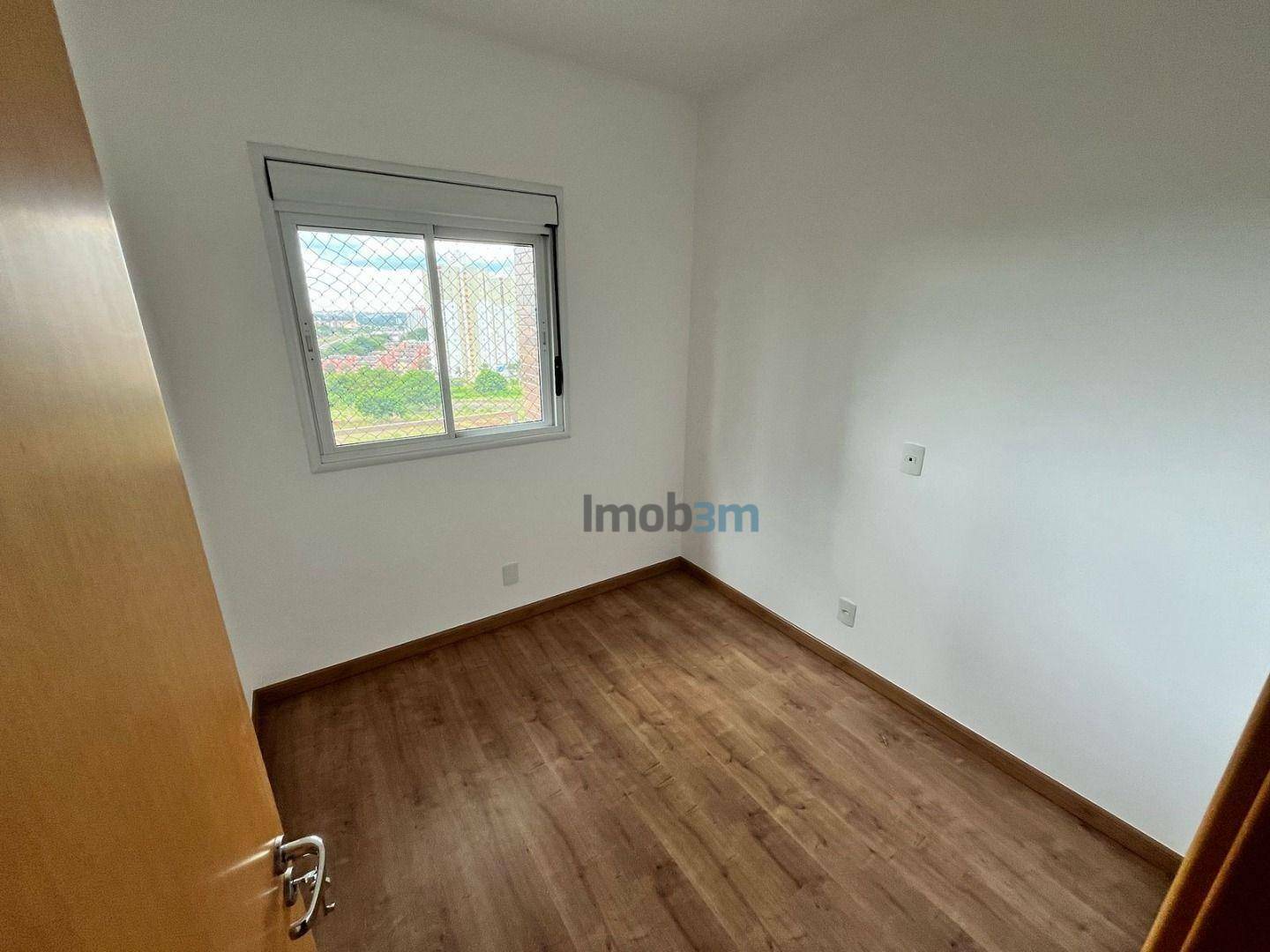 Apartamento para alugar com 3 quartos, 69m² - Foto 9