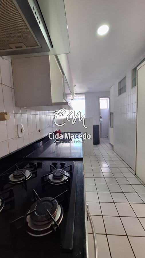 Apartamento à venda com 3 quartos, 86m² - Foto 13