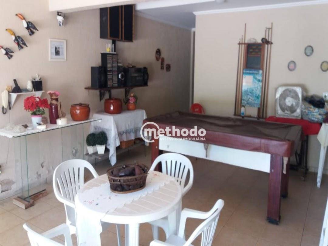 Casa à venda com 4 quartos, 330m² - Foto 24