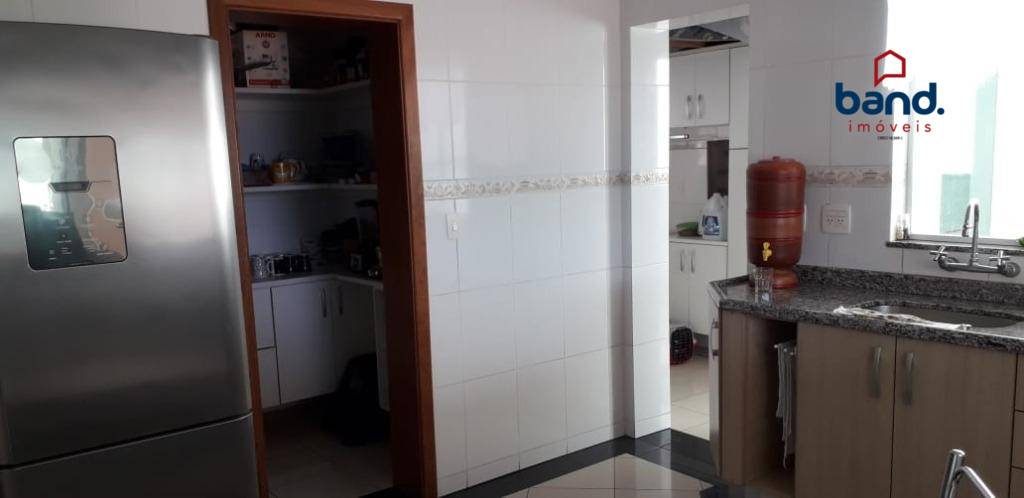 Casa de Condomínio à venda com 4 quartos, 400m² - Foto 14