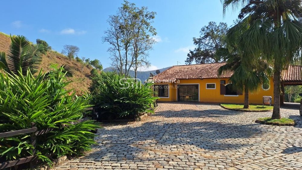 Fazenda à venda com 5 quartos, 10m² - Foto 34