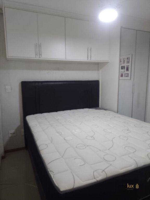 Apartamento à venda com 2 quartos, 59m² - Foto 8