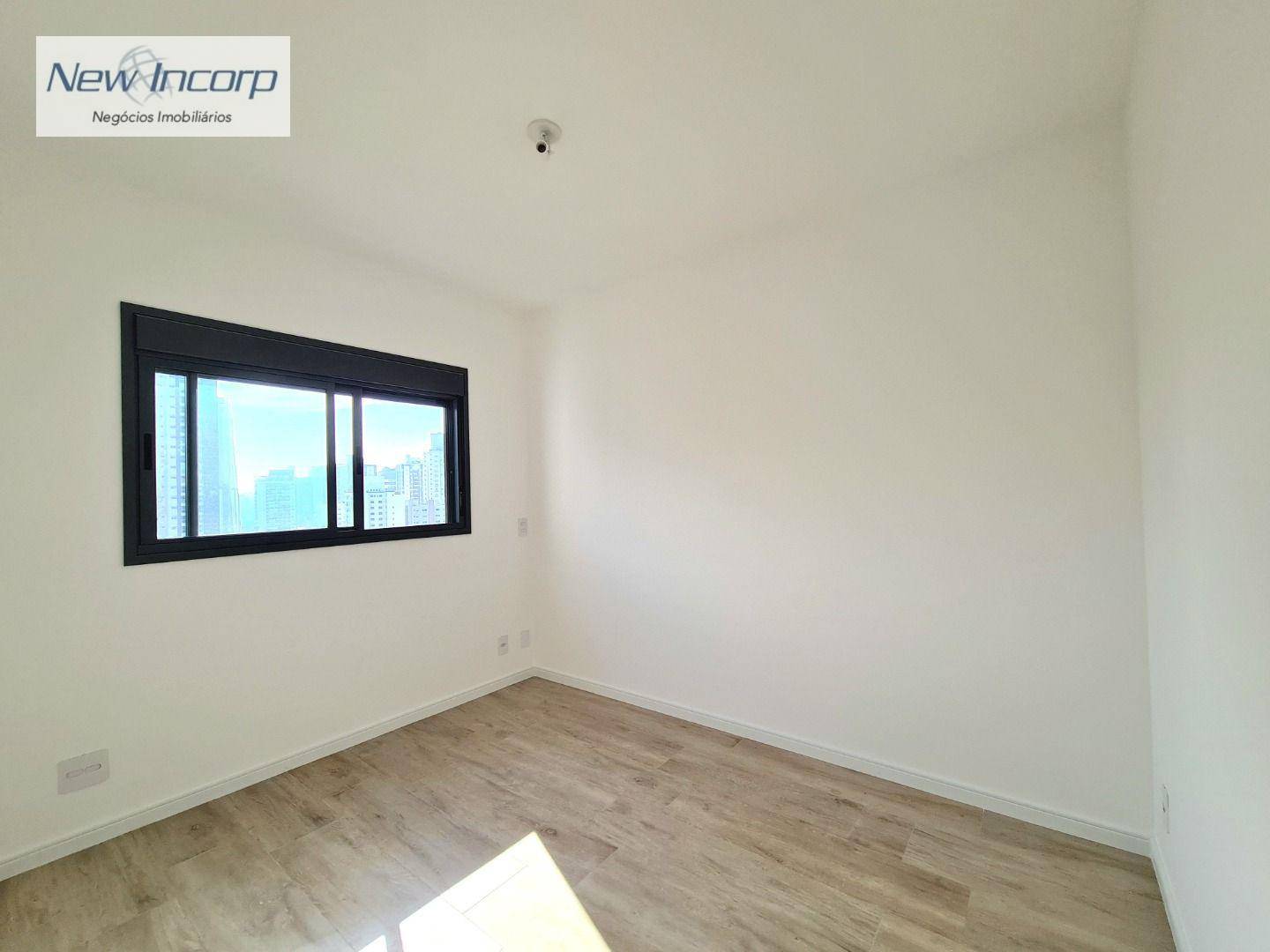 Apartamento à venda com 2 quartos, 69m² - Foto 13