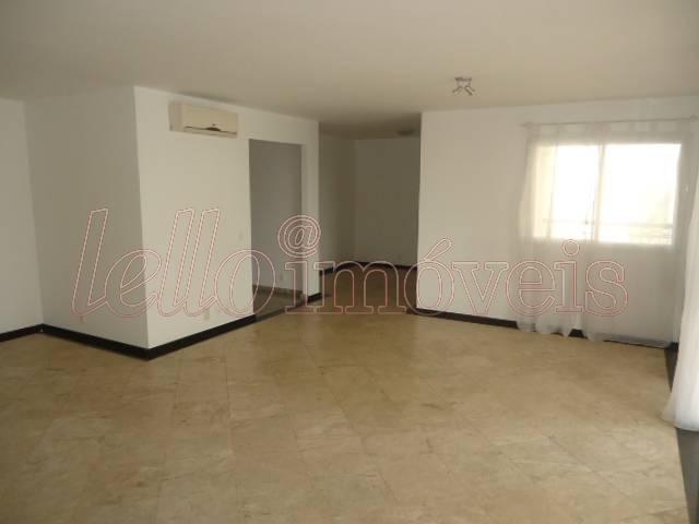 Apartamento para alugar com 3 quartos, 192m² - Foto 3