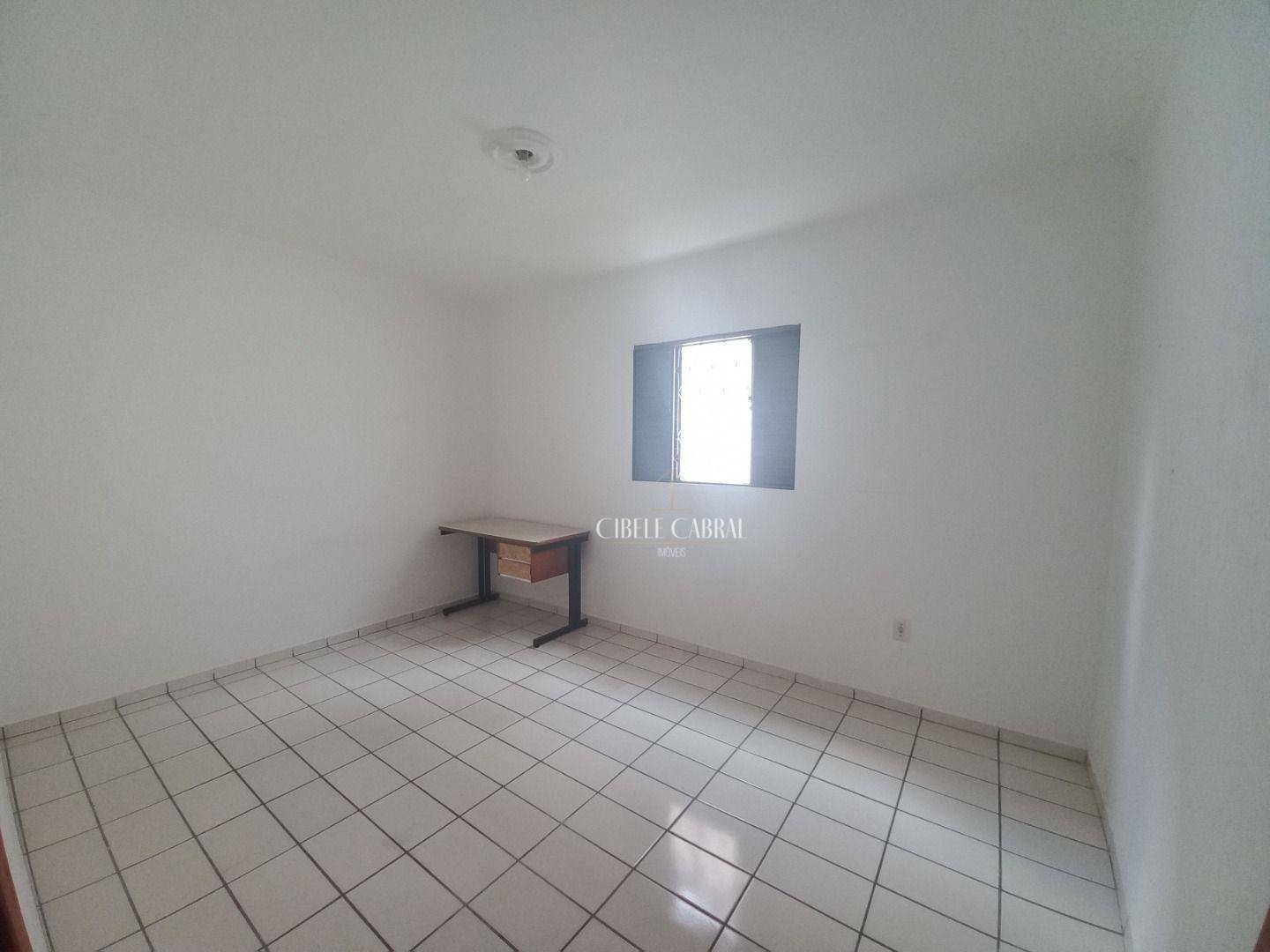 Casa à venda com 2 quartos, 100m² - Foto 13