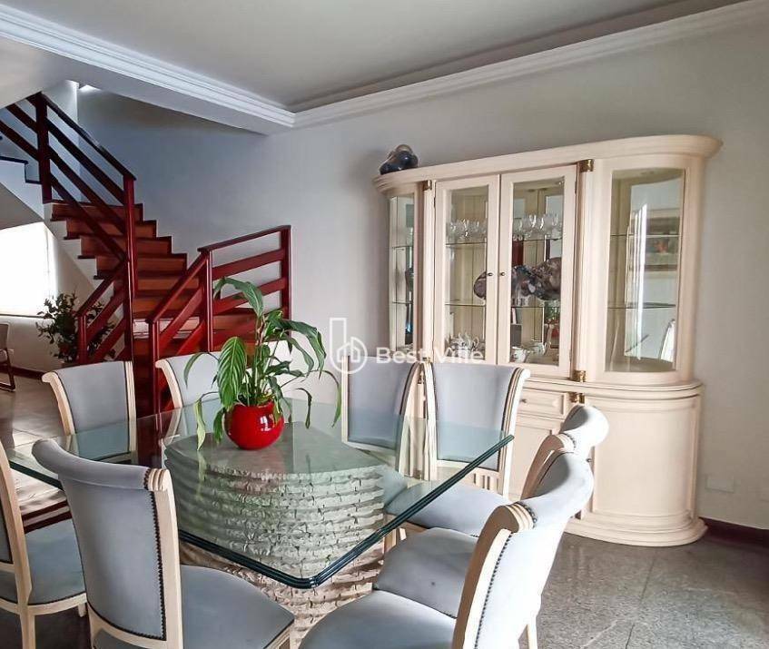 Casa de Condomínio à venda e aluguel com 4 quartos, 358m² - Foto 9