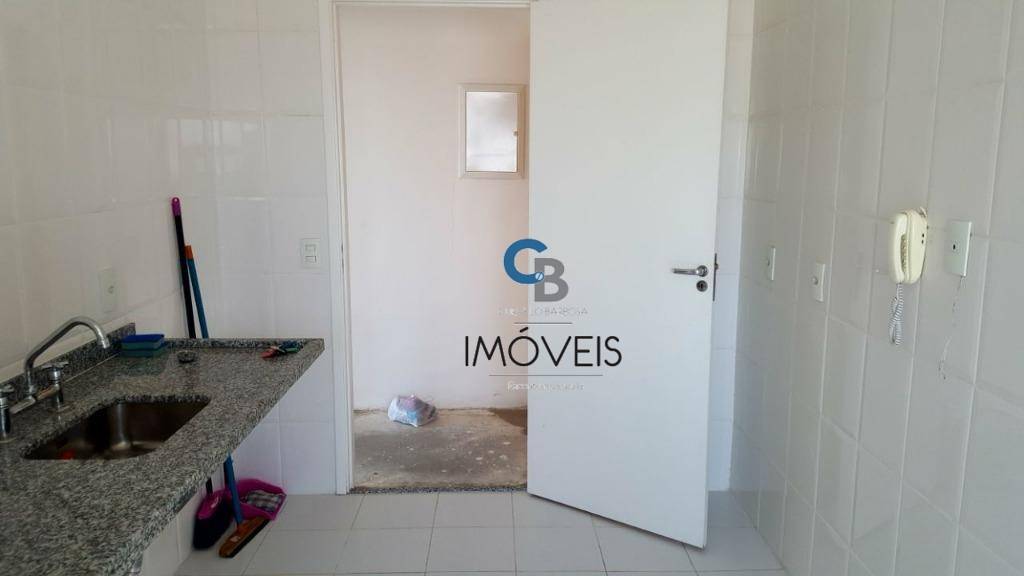 Apartamento à venda com 3 quartos, 75m² - Foto 9