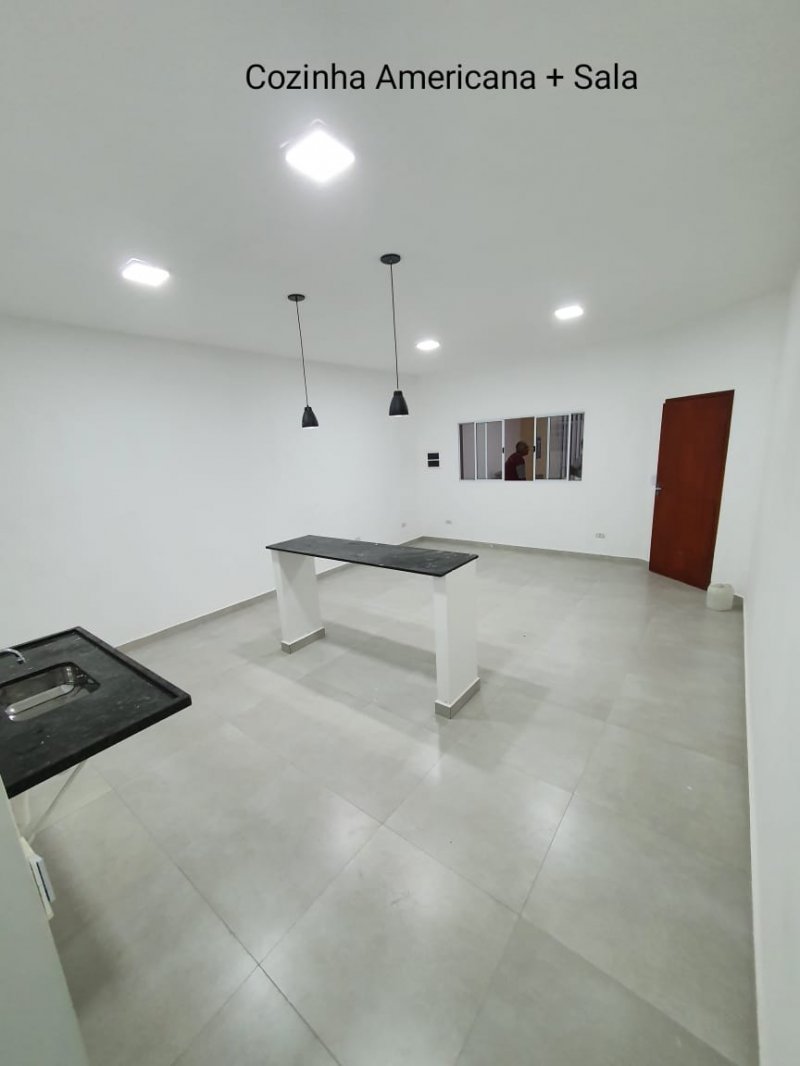 Casa à venda com 2 quartos, 125m² - Foto 11