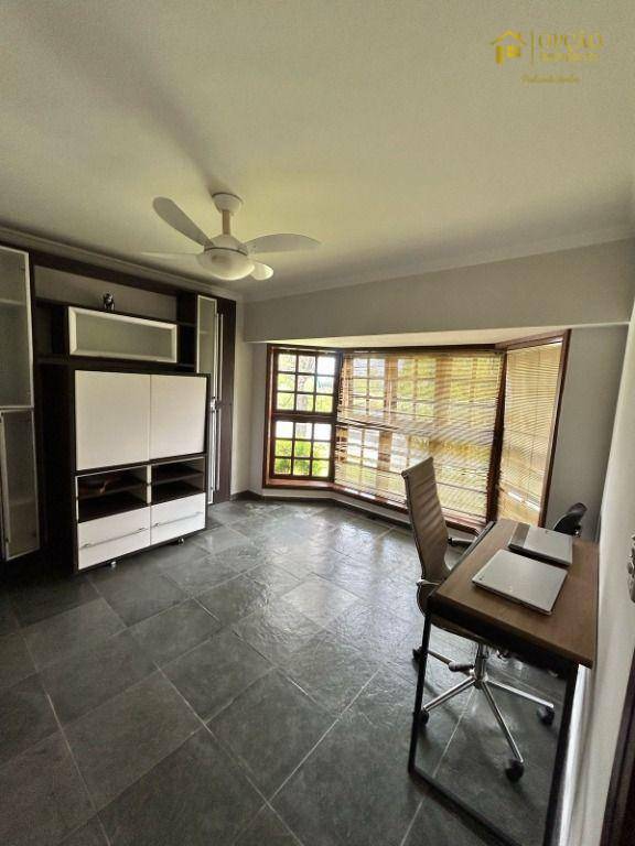 Casa à venda com 5 quartos, 400m² - Foto 13