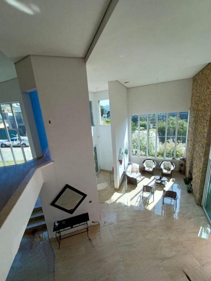 Casa à venda com 6 quartos, 800m² - Foto 15