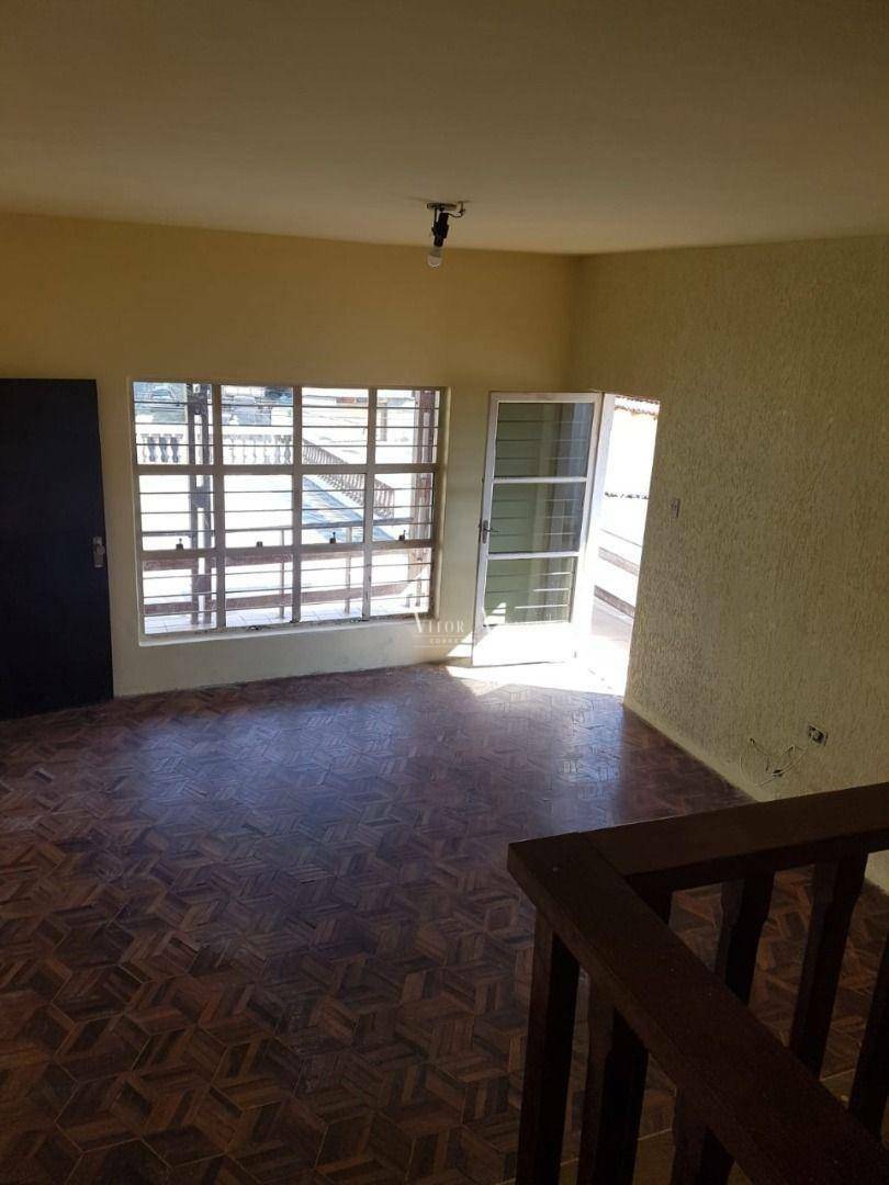 Casa à venda com 2 quartos, 190m² - Foto 1