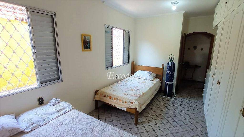 Sobrado à venda com 4 quartos, 350m² - Foto 29