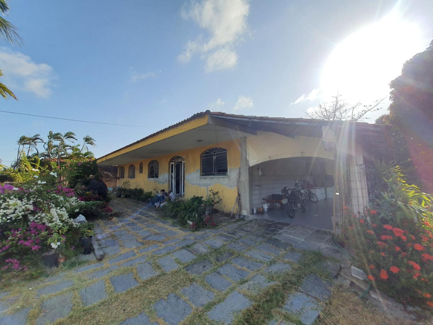 Terreno à venda, 2115m² - Foto 2