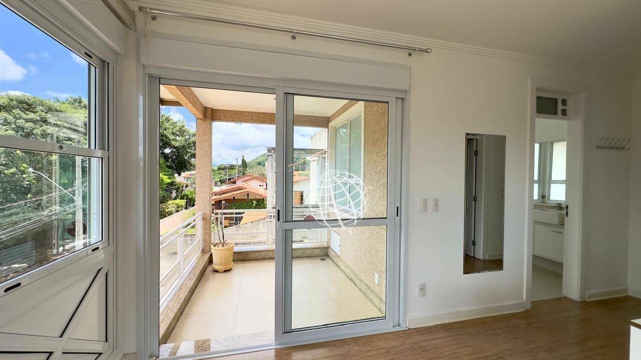 Casa à venda com 4 quartos, 365m² - Foto 37