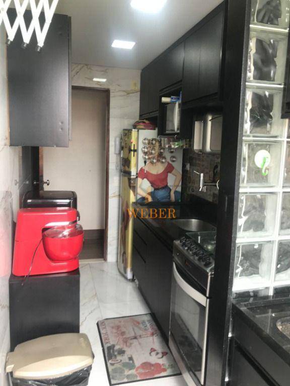 Apartamento à venda com 2 quartos, 55m² - Foto 15