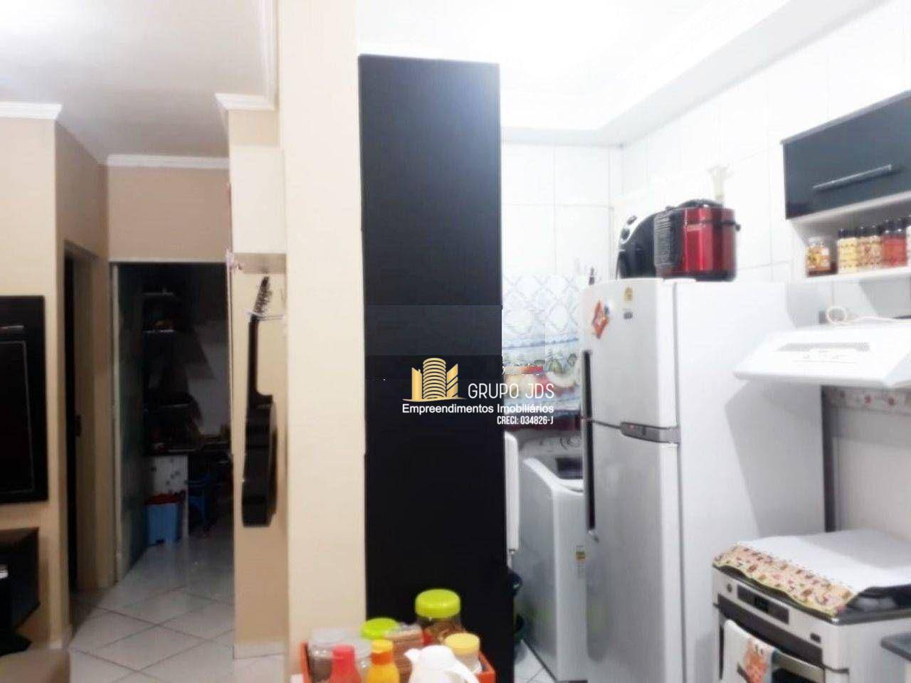 Apartamento à venda com 2 quartos, 61m² - Foto 9