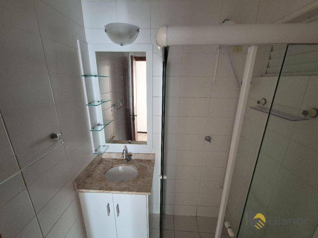 Apartamento à venda e aluguel com 2 quartos, 77m² - Foto 17